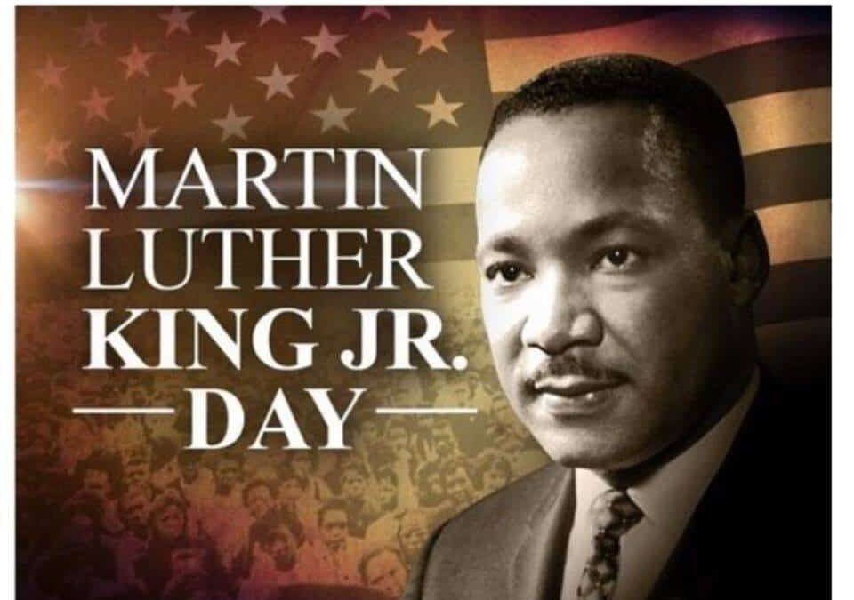 Martin Luther King Jr. Holiday/Día Feriado